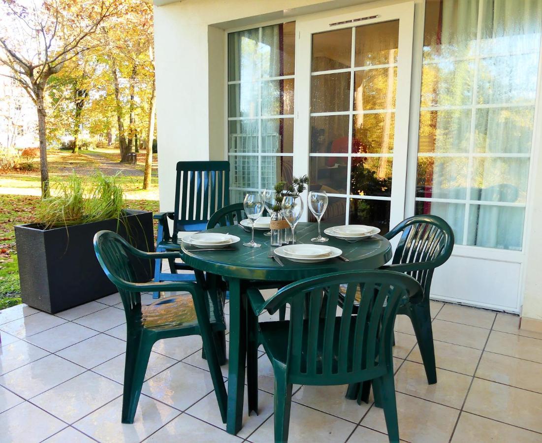 Appartement En Residence Pierre Et Vacance Au Golf Biscarrosse Esterno foto