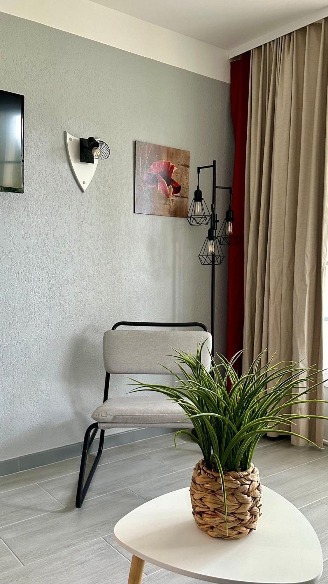 Appartement En Residence Pierre Et Vacance Au Golf Biscarrosse Esterno foto