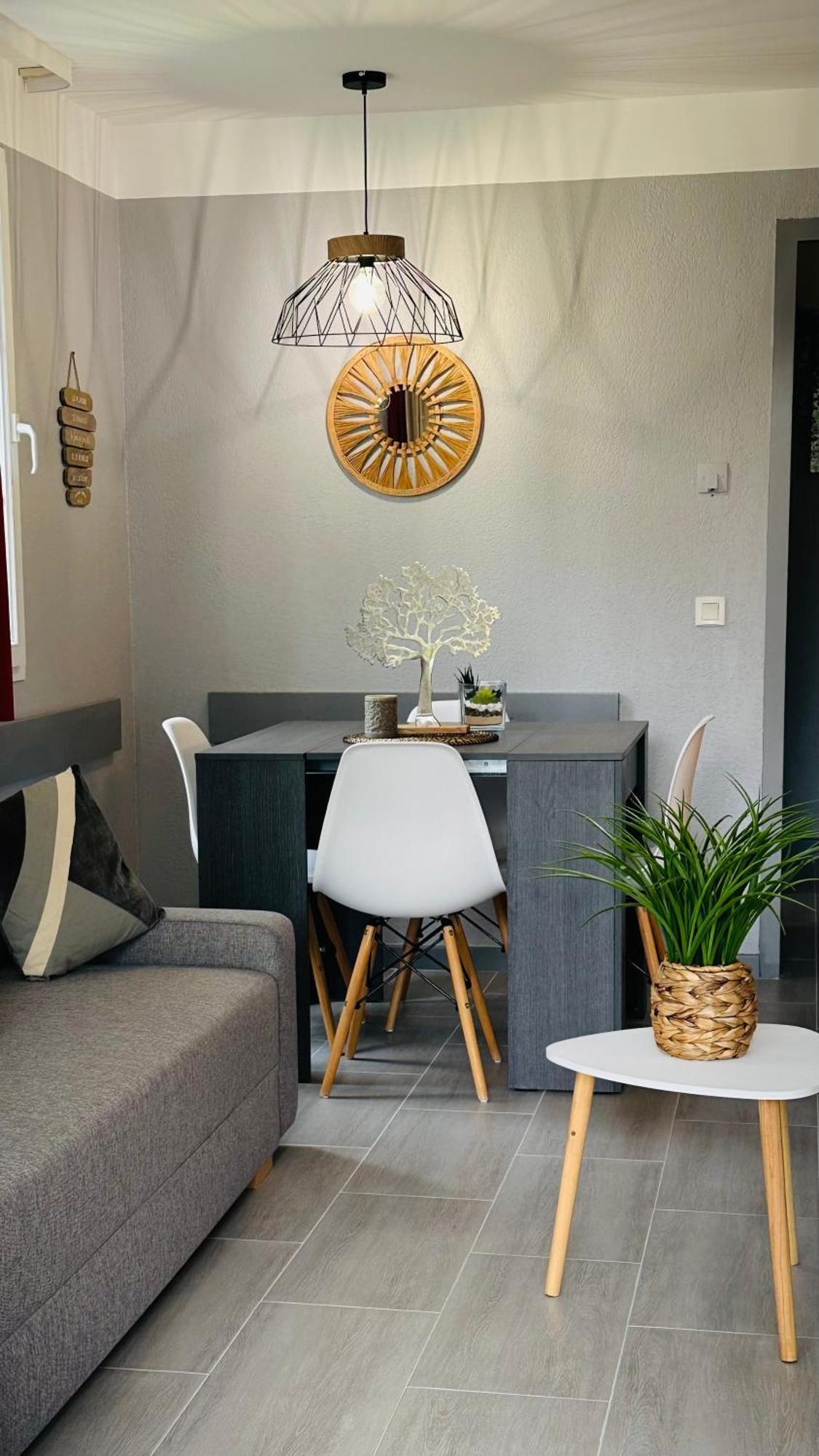 Appartement En Residence Pierre Et Vacance Au Golf Biscarrosse Esterno foto